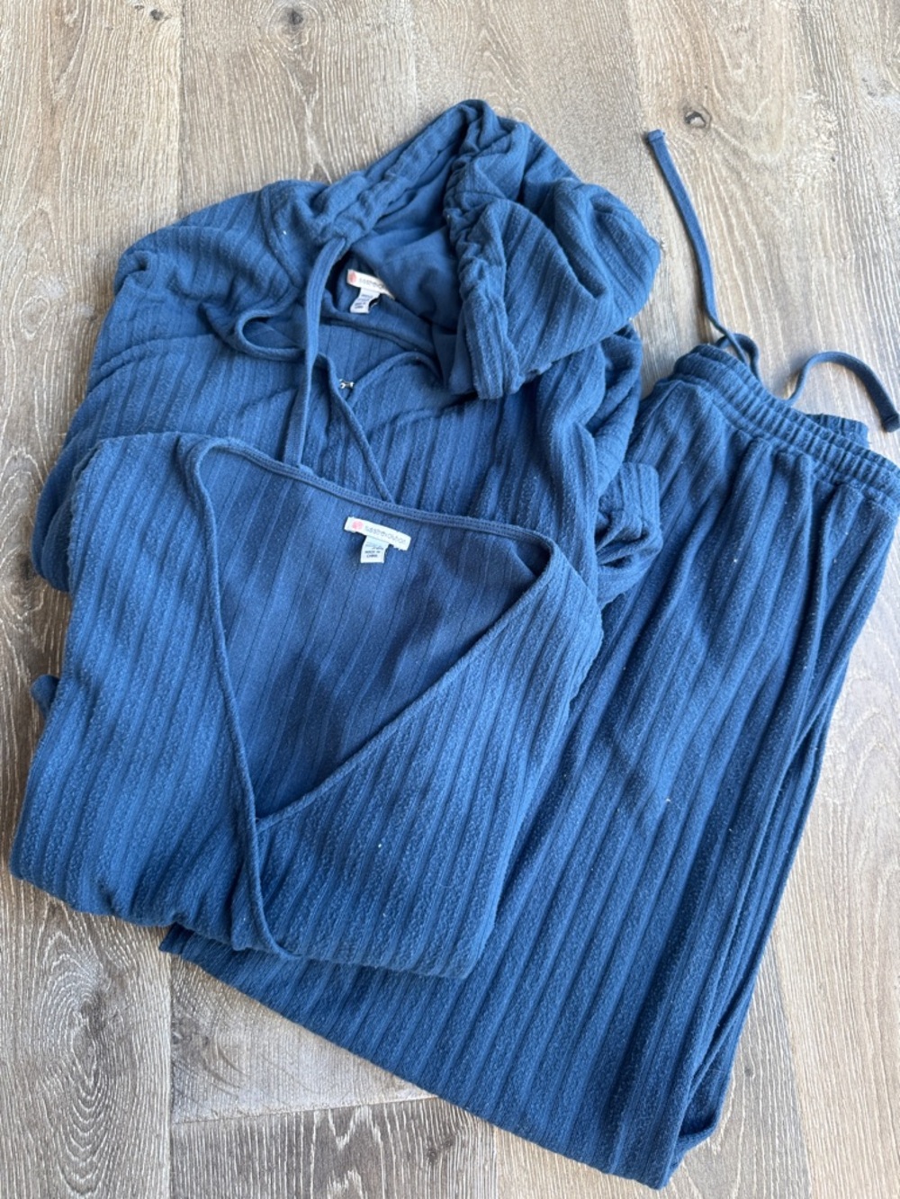 Sisstrevolution 3 piece set Navy Ribbed Wrap-Front Crop Top 0539-0541